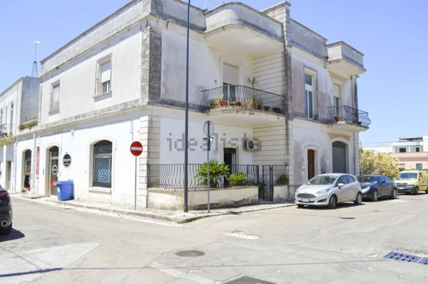 locale commerciale in vendita a Poggiardo