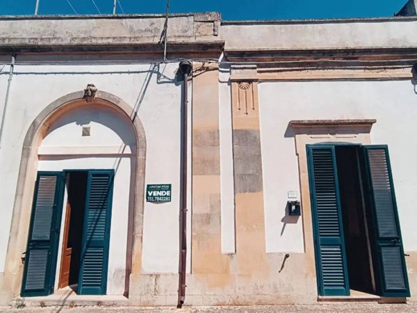 casa indipendente in vendita a Poggiardo