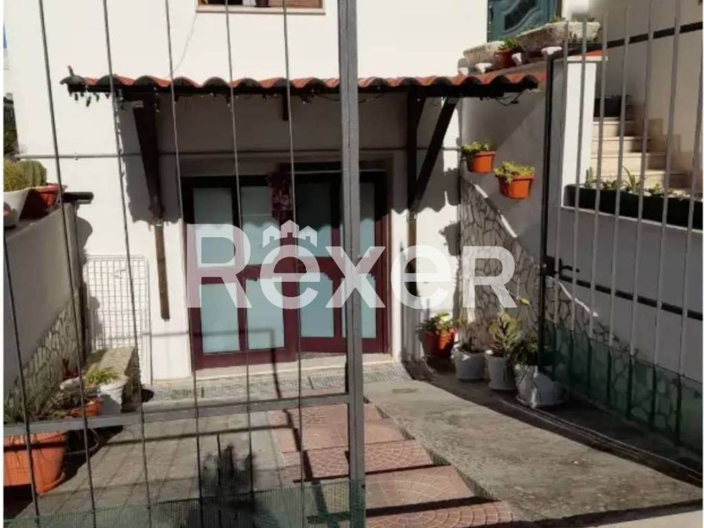 casa indipendente in vendita a Poggiardo