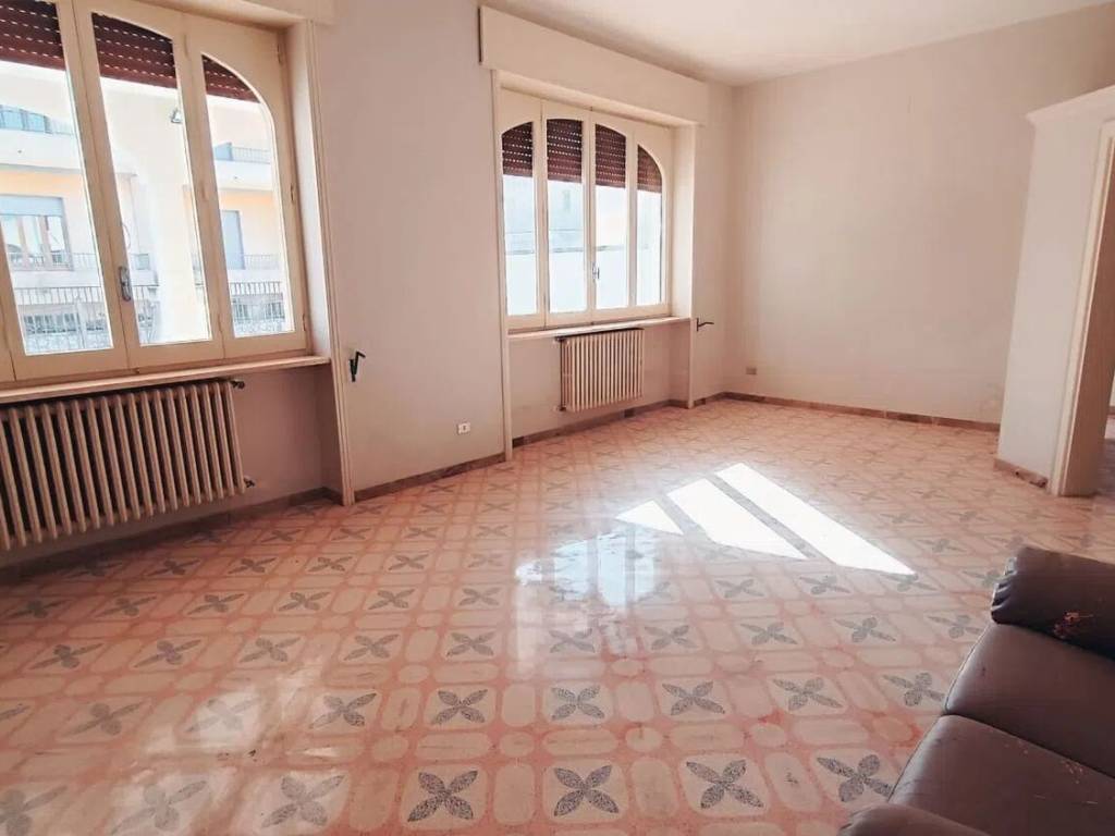 casa indipendente in vendita a Poggiardo