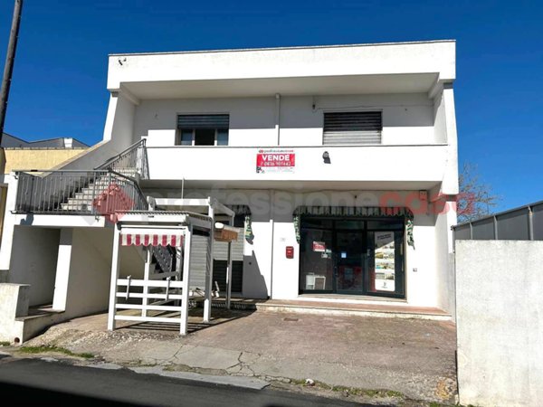 quadrivano in vendita a Poggiardo