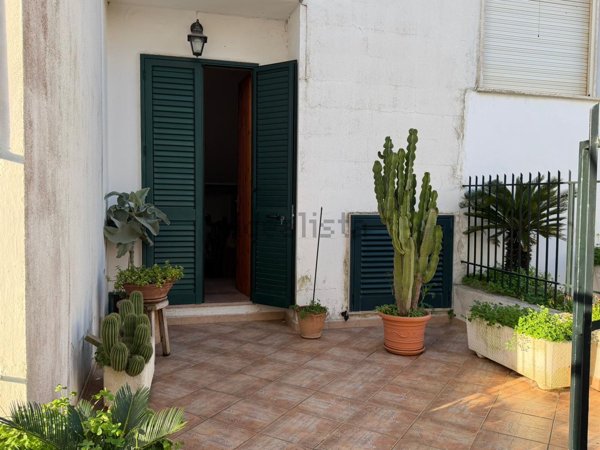 casa indipendente in vendita a Poggiardo