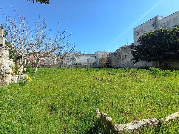 casa indipendente in vendita a Poggiardo