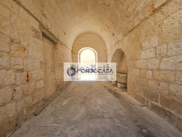 casa indipendente in vendita a Poggiardo
