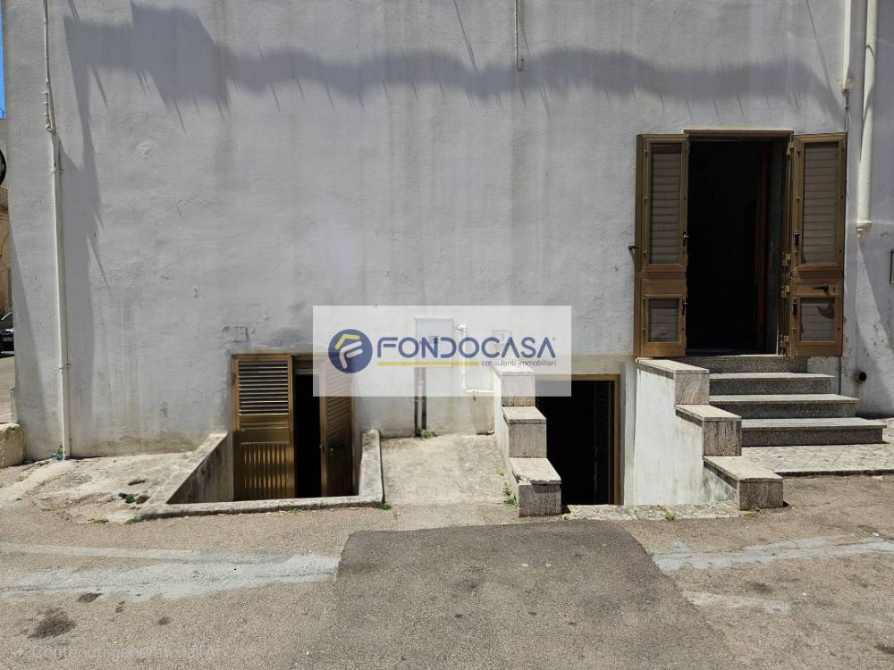 casa indipendente in vendita a Poggiardo