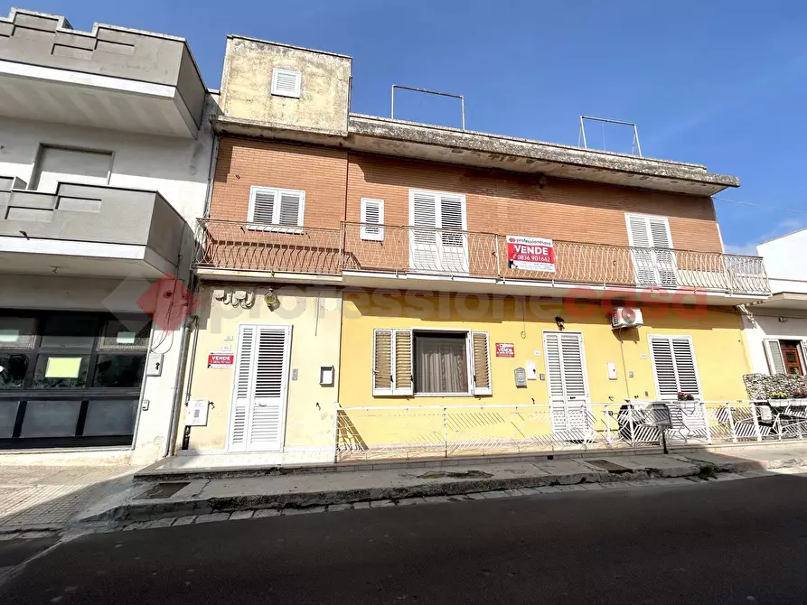 casa indipendente in vendita a Poggiardo