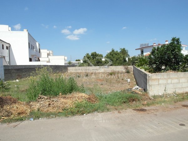 terreno edificabile in vendita a Racale in zona Torre Suda