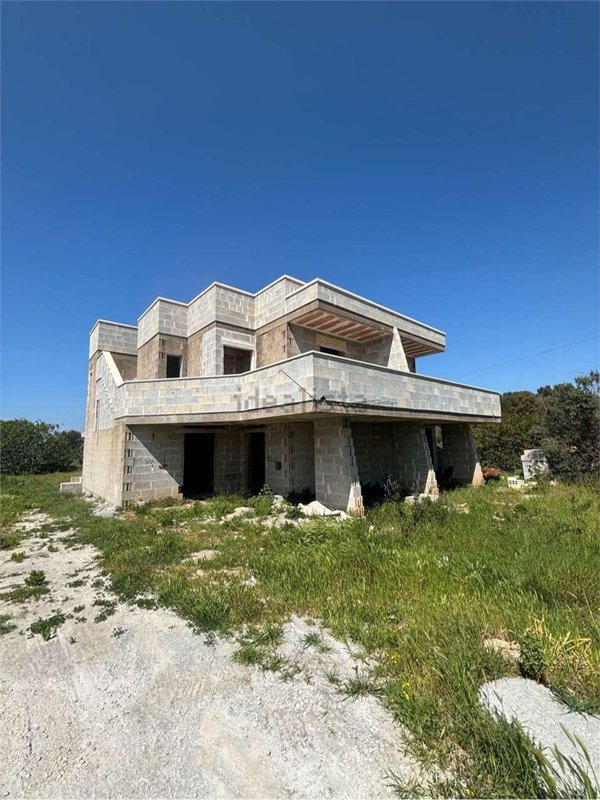 casa indipendente in vendita a Racale in zona Torre Suda
