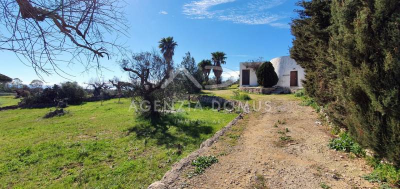 casa indipendente in vendita a Racale in zona Torre Suda