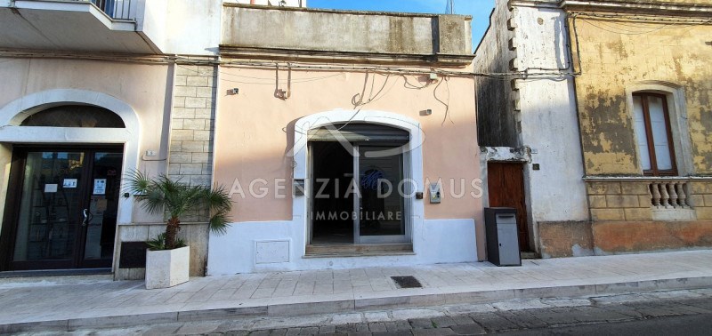 negozio in vendita a Racale
