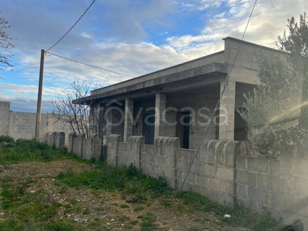 casa indipendente in vendita a Racale