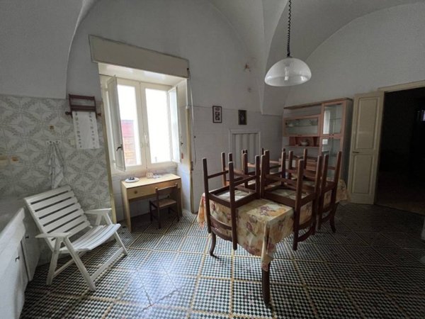 casa indipendente in vendita a Racale in zona Torre Suda