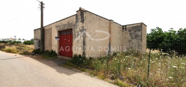 terreno agricolo in vendita a Racale in zona Torre Suda