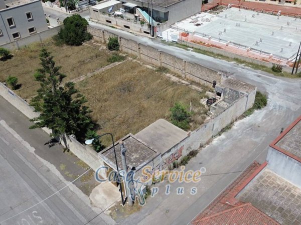 negozio in vendita a Racale