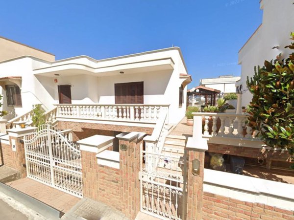 casa indipendente in vendita a Racale