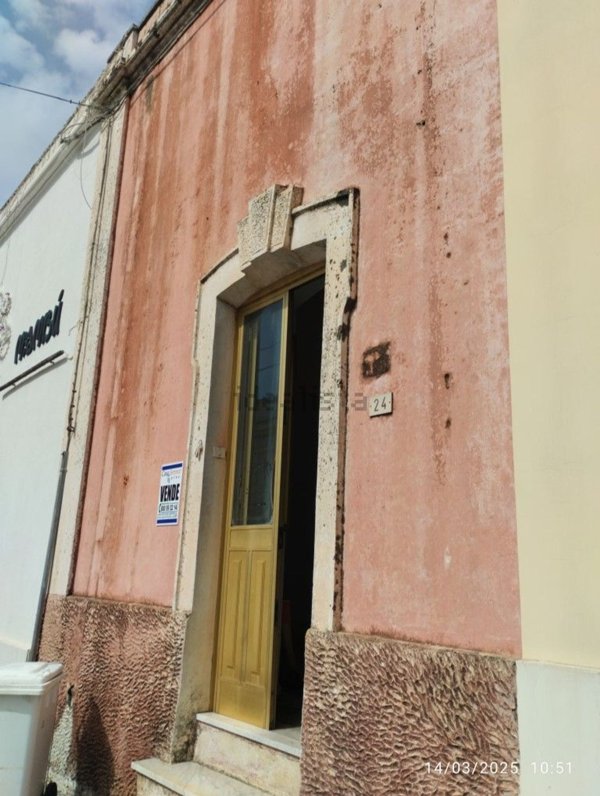 appartamento in vendita a Racale in zona Torre Suda