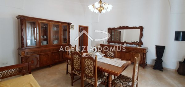 casa indipendente in vendita a Racale in zona Torre Suda