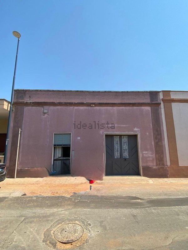 casa indipendente in vendita a Racale