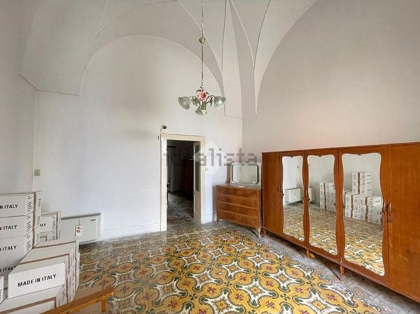 casa indipendente in vendita a Racale