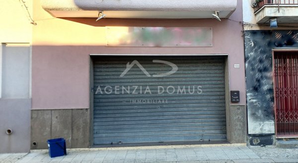 negozio in vendita a Racale in zona Torre Suda