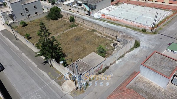 negozio in vendita a Racale