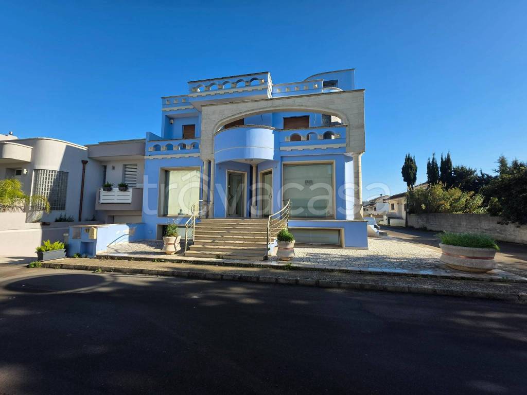 negozio in vendita a Racale