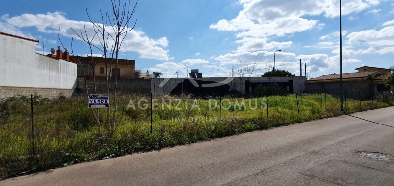 terreno edificabile in vendita a Racale in zona Torre Suda