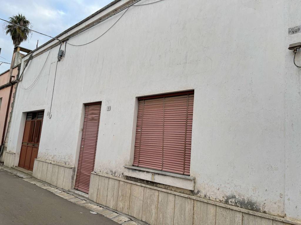 casa indipendente in vendita a Racale