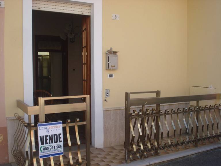 casa indipendente in vendita a Racale