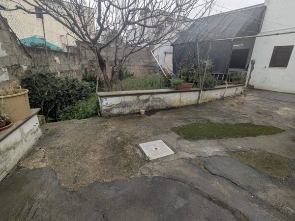 casa indipendente in vendita a Racale