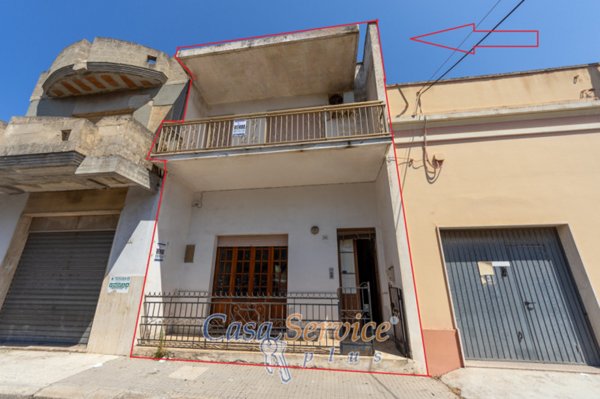 casa indipendente in vendita a Racale