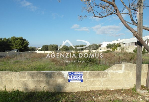 negozio in vendita a Racale in zona Torre Suda