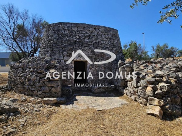 casa indipendente in vendita a Racale in zona Torre Suda