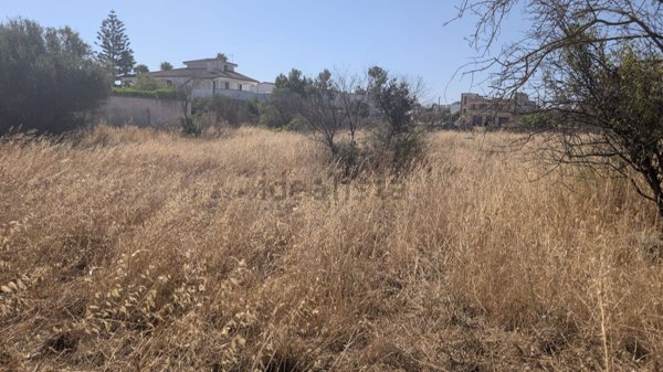 casa indipendente in vendita a Racale