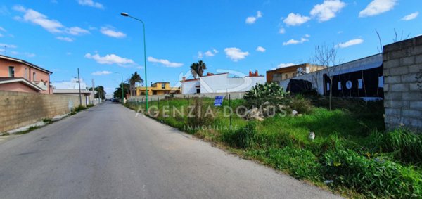 terreno edificabile in vendita a Racale