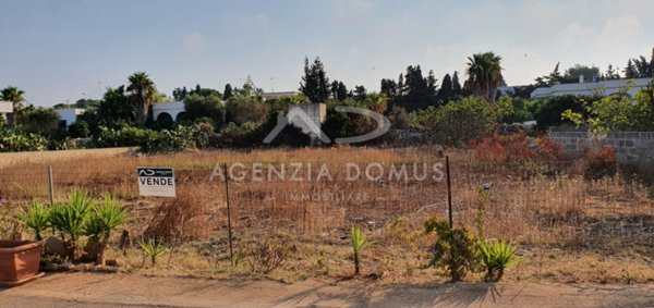 terreno in vendita a Racale in zona Torre Suda