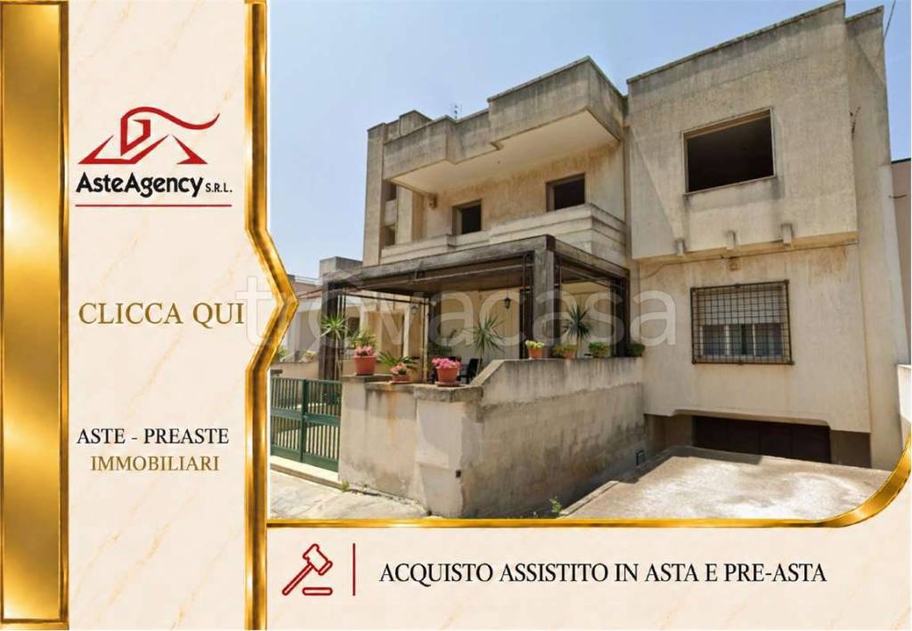 casa indipendente in vendita a Racale