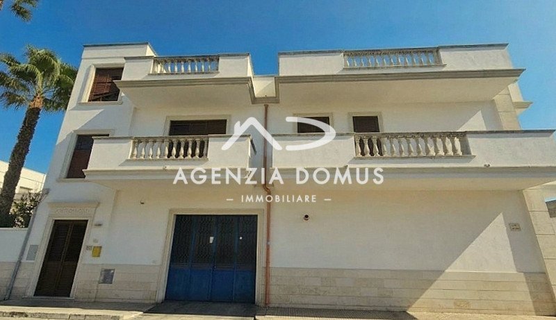 casa indipendente in vendita a Racale