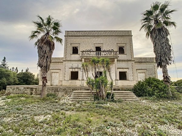 casa indipendente in vendita a Ruffano