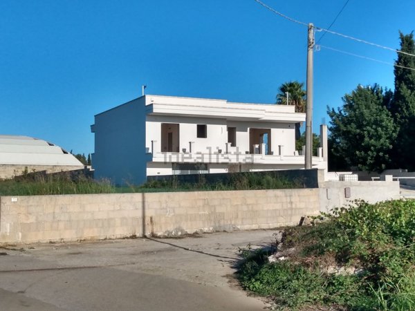 casa indipendente in vendita a Ruffano in zona Torrepaduli