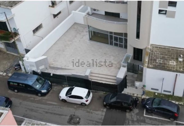 locale commerciale in vendita a Ruffano