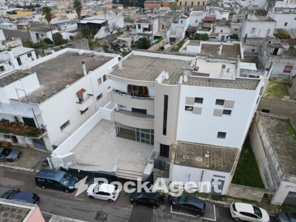 negozio in vendita a Ruffano