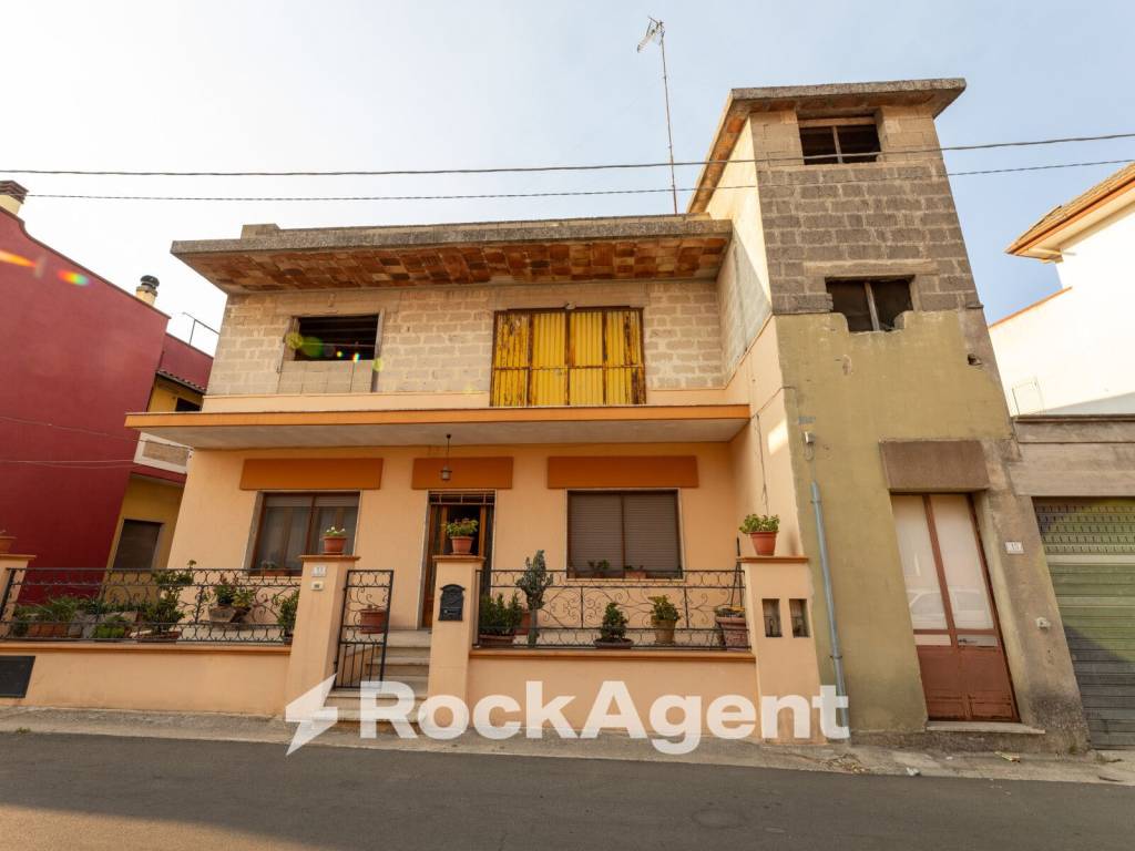 appartamento in vendita a Ruffano in zona Torrepaduli