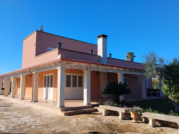 casa indipendente in vendita a Ruffano