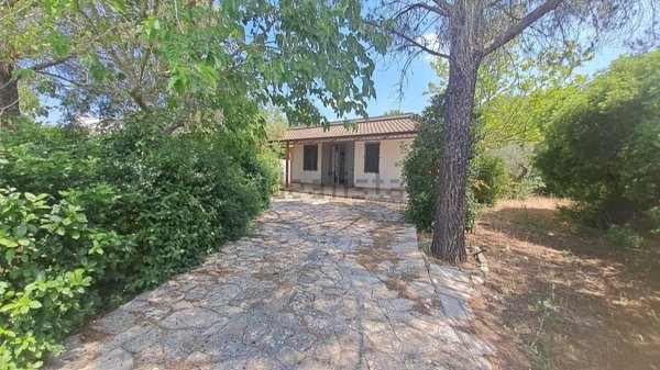 casa indipendente in vendita a Ruffano