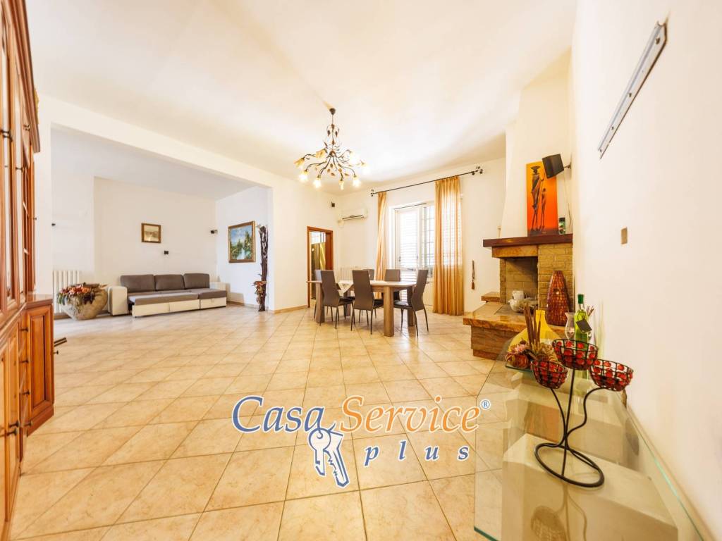 casa indipendente in vendita a Ruffano in zona Torrepaduli