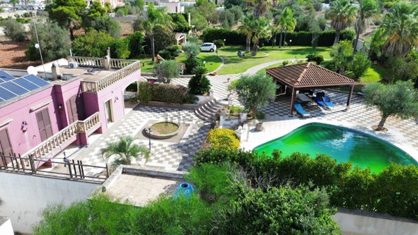 casa indipendente in vendita a Ruffano