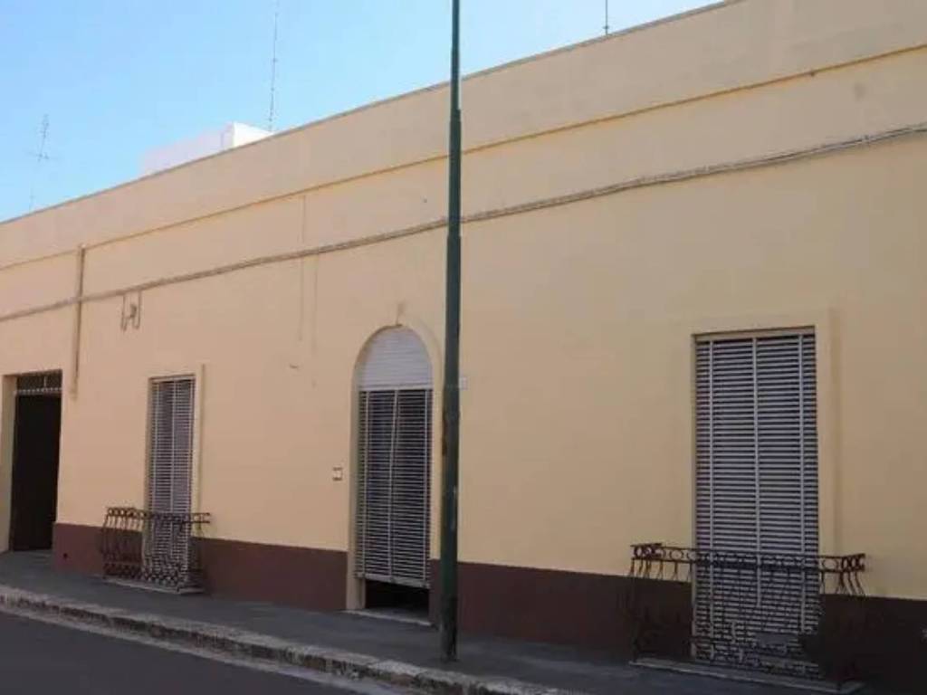casa indipendente in vendita a Salice Salentino