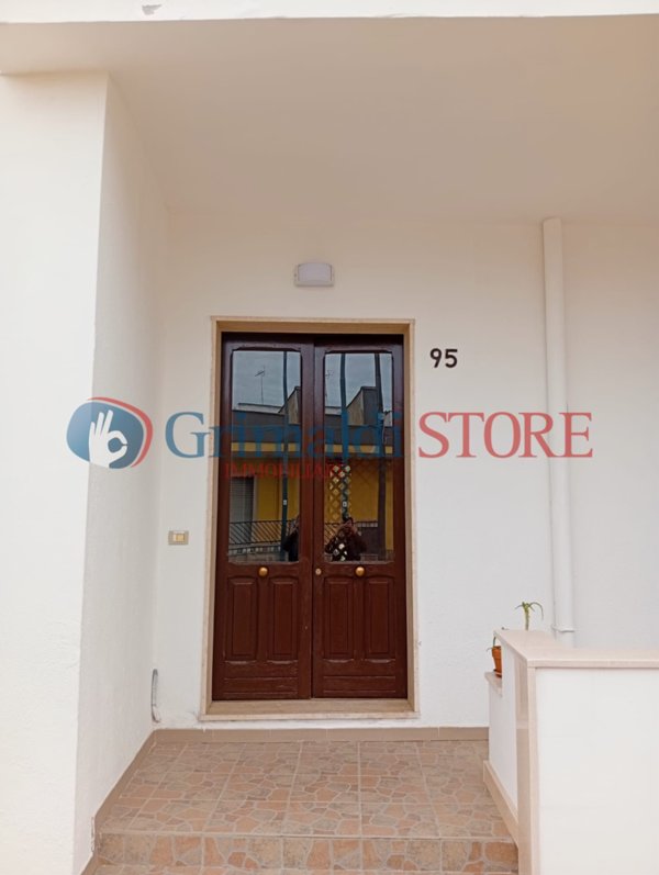 casa indipendente in vendita a Salice Salentino