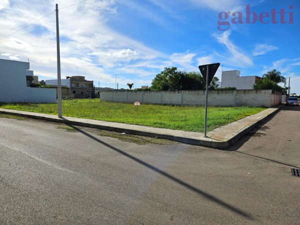 terreno edificabile in vendita a Salice Salentino
